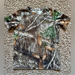 Boy’s Magellan Camo Dri-Fit Tee; Size M (10/12)